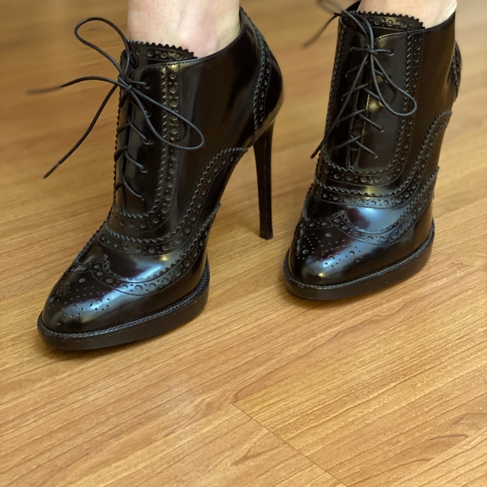 Burberry shoes
